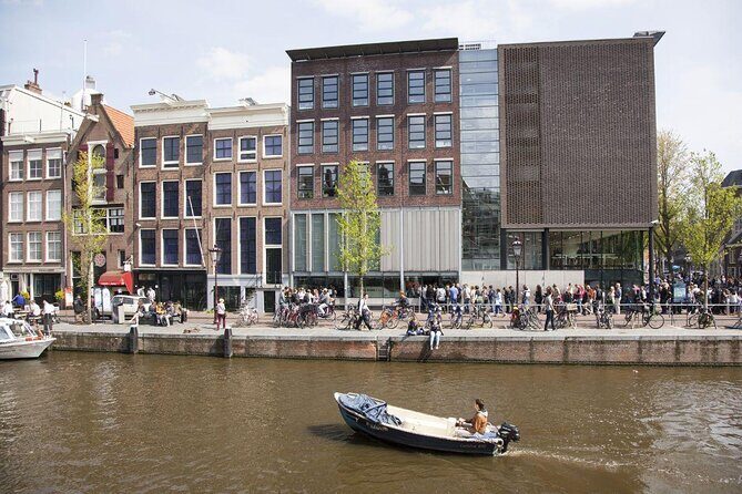 Amsterdam Canal Cruise in Open Boat with Unlimited Drinks Option - Experience the Charm of Amsterdam’s Canals in a Modern Electric Boat