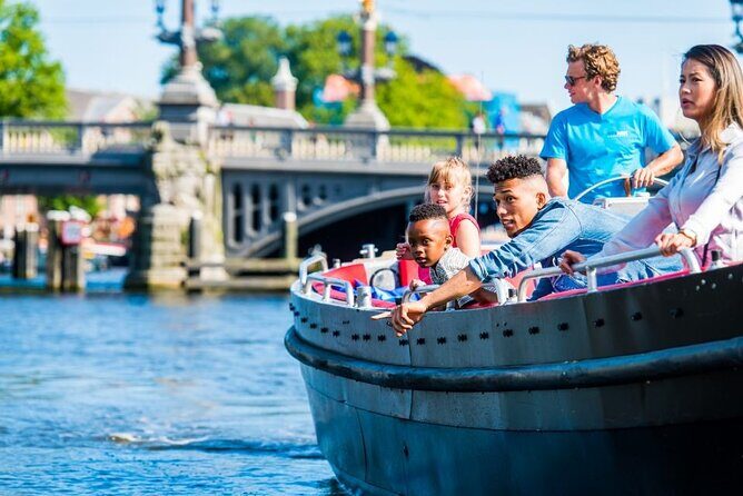 Amsterdam Canal Cruise in Open Boat with Unlimited Drinks Option - Who Should Book This?