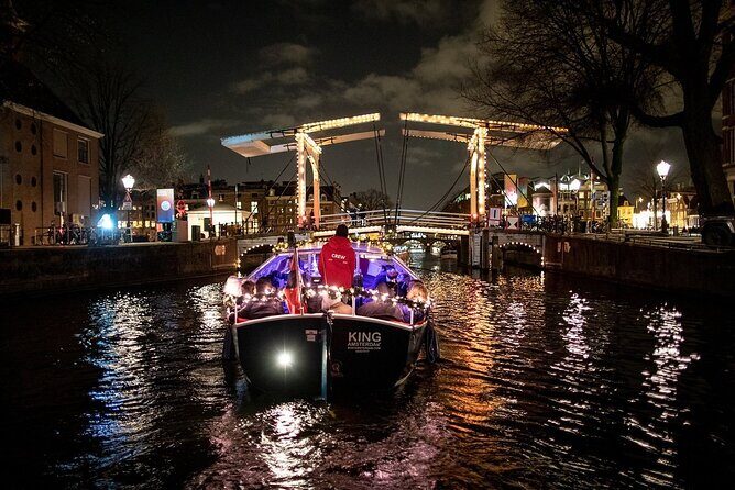 Amsterdam Canal Cruise With Live Guide and Unlimited Drinks - The Sum Up