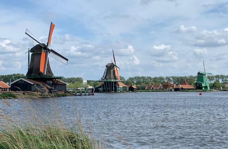 Amsterdam: Countryside Bike Tour and Zaanse Schans Windmills - Who Should Try This Tour?