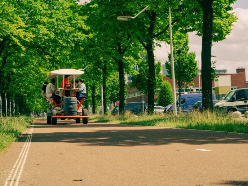 Amsterdam: Dutch Beer Bike Blast Tour with Onboard Bar - Who Will Love This Tour?