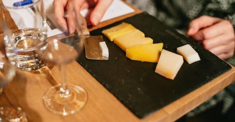 Amsterdam: Dutch Cheese Tasting Experience with Wine - Amsterdam: Dutch Cheese Tasting Experience with Wine — A Detailed Look