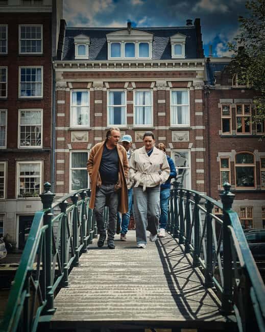 Amsterdam: Dutch Food Tour with Local Guide and Tasting - Key Points