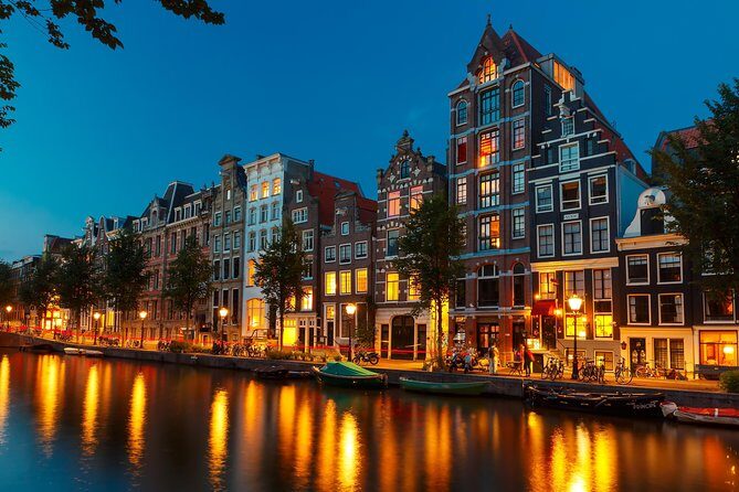 Amsterdam Evening Canal Cruise with Live Guide and Onboard Bar - Practical Details and Tips