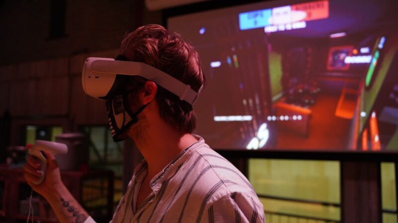 Amsterdam Free-Roam VR: Immersive Virtual Reality Experience - Who Will Enjoy This Experience?