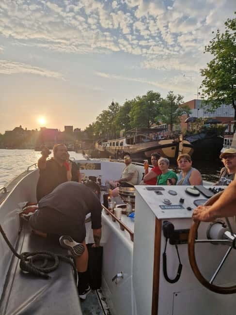 Amsterdam: Friendly 420 Smoking Sunset Cruise - The Detailed Itinerary
