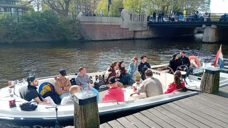Amsterdam: Friendly 420 Smoking Sunset Cruise - Authenticity and Experience