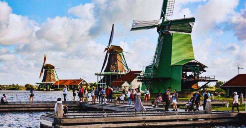 Amsterdam: Giethoorn and Zaanse Schans Windmills Day Tour - A Practical Look at the Tour: What to Expect and Why It Matters