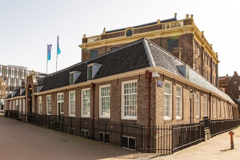 Amsterdam: Guided Anne Frank Small Group Walking Tour - Key Points