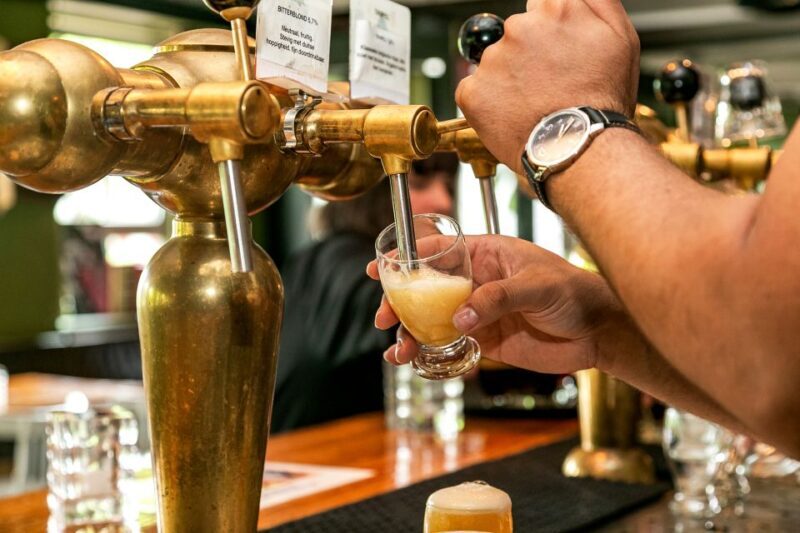 Amsterdam: Guided Craft Beer Brewery Bus Tour with Tastings - Practical Tips for Travelers