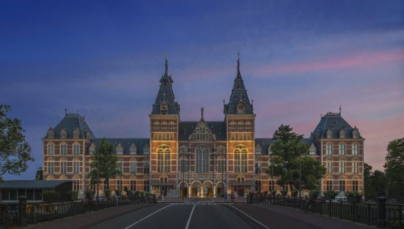 Amsterdam: Guided Rijksmuseum Tour in Spanish - FAQs