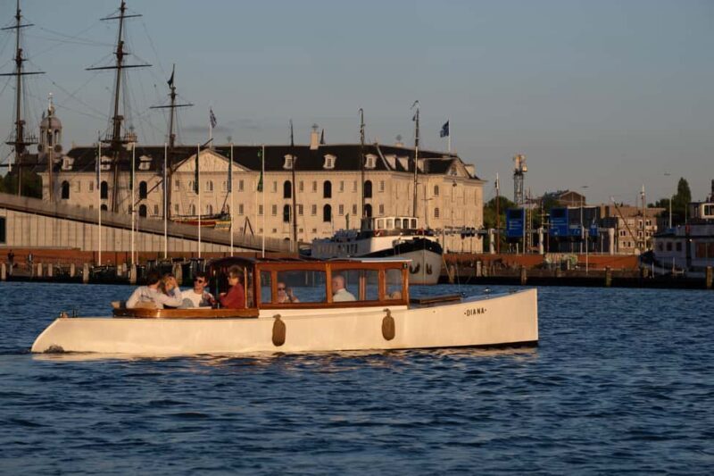 Amsterdam: Hidden Gems Canal Cruise - An In-Depth Look at the Amsterdam Hidden Gems Canal Cruise