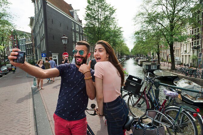 Amsterdam Highlights Bike Tour - Guided in EN/ES/DE/NL - A More In-Depth Look at the Experience
