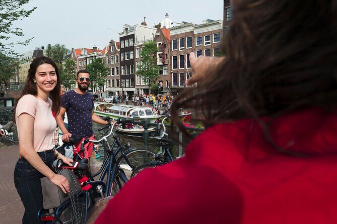 Amsterdam Highlights Bike Tour - Guided in EN/ES/DE/NL - FAQs