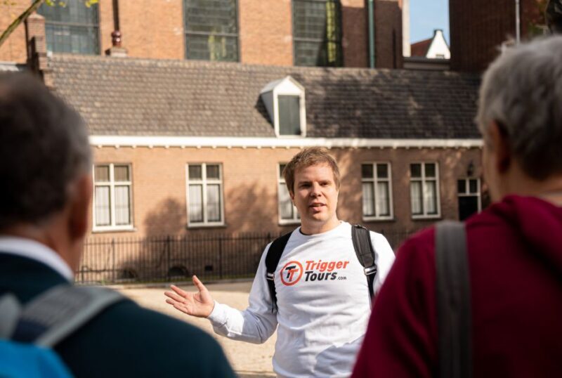 Amsterdam: Highlights & History Walking Tour - Authentic Stories and Personalities
