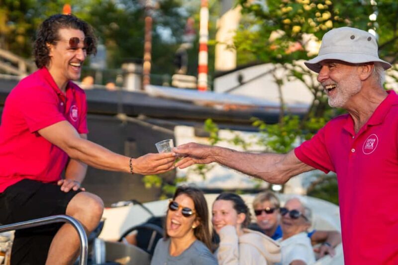 Amsterdam: History Cruise, Local Guide, Drinks & Bites - Authentic Perspectives from Travelers