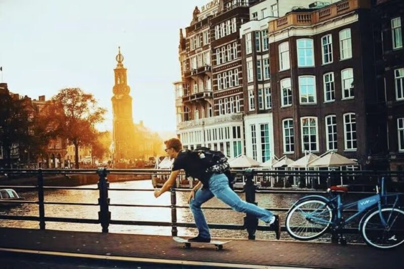 Amsterdam: History, Culture & Hidden Gems Walking Tour - Who Will Love This Tour?
