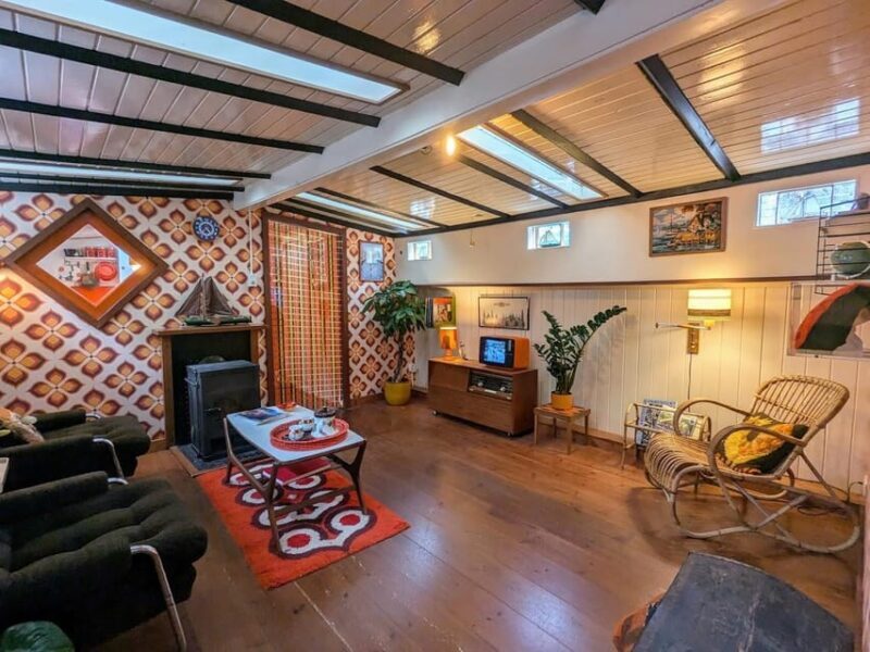 Amsterdam: Houseboat Museum Entry Ticket - Who Will Enjoy This Experience?