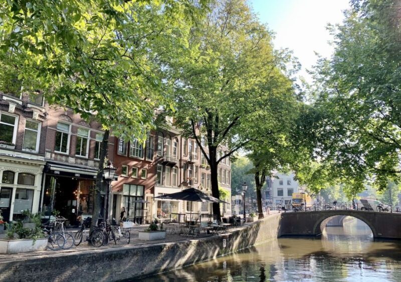 Amsterdam: Jordaan District Tour with a German guide - A Tour That Fits Many Travelers