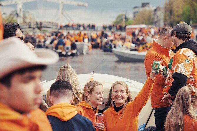 Amsterdam Kings Day Boat Party with Unlimited Drinks 2025 - Who Should Consider This Tour?