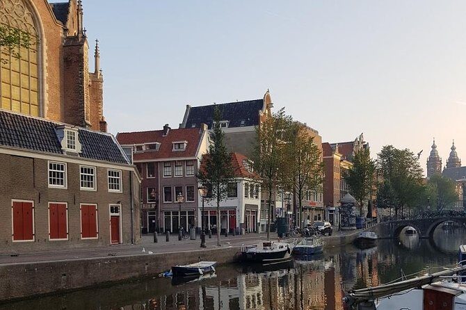 Amsterdam Layover: Airport Transit City Tour - An In-Depth Look at the Amsterdam Layover City Tour