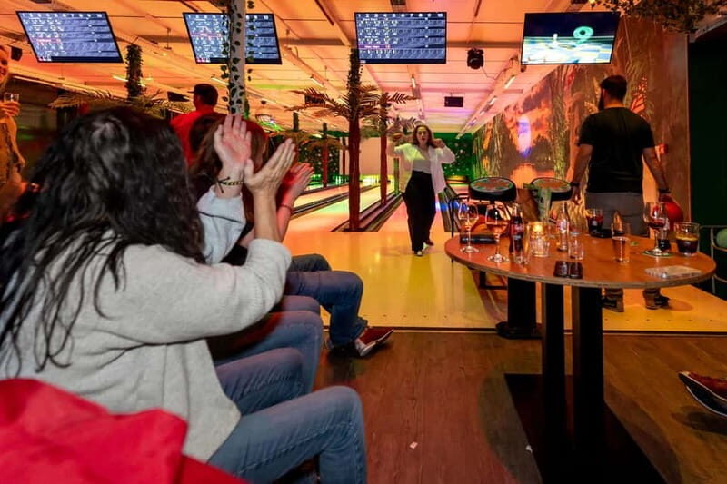 Amsterdam: LED Bowling Experience - An In-Depth Look at the LED Bowling Experience