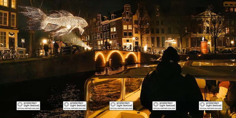 Amsterdam Light Festival Cruise with Optional Hot Drinks - Key Points