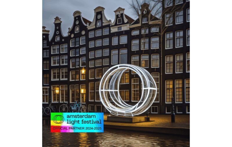 Amsterdam: Light Festival Heated Cruise with Drinks & Snacks - Why This Tour Works