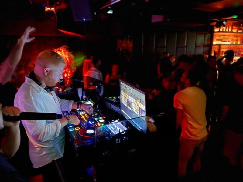 Amsterdam: Ludwig's Halloween Pub Crawl with VIP Club Entry - A Closer Look at Ludwig’s Halloween Pub Crawl