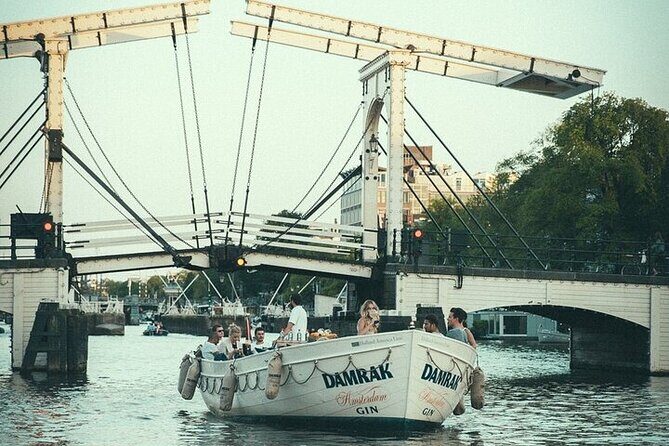 Amsterdam: Luxury Boat Cruise Unlimited Cocktails, Beers & Wines - Authentic Feedback from Travelers