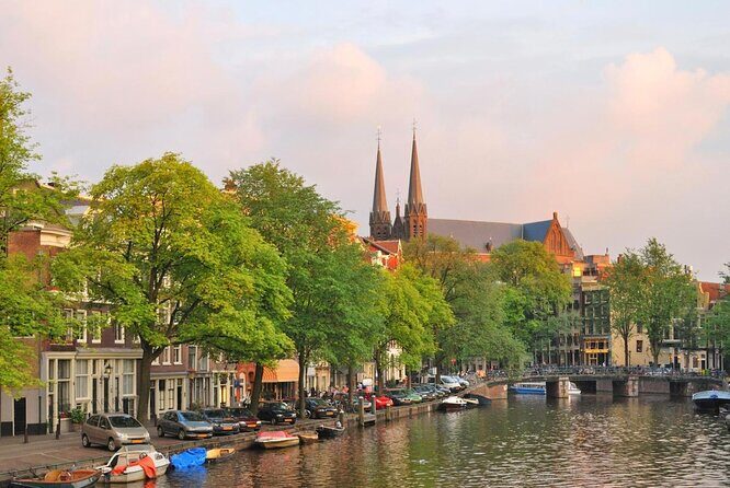 Amsterdam: Luxury Canal Cruise with Unlimited Drinks Option - A Detailed Look at the Experience