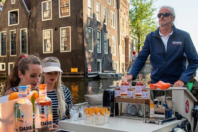 Amsterdam: Luxury Cruise with Onboard Bar incl. Welcome Liquor - The Sum Up