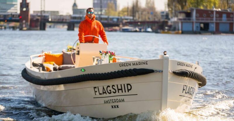 Amsterdam: Private Cruise with Drinks & Pizza or Burger - Practical Tips for Your Booking