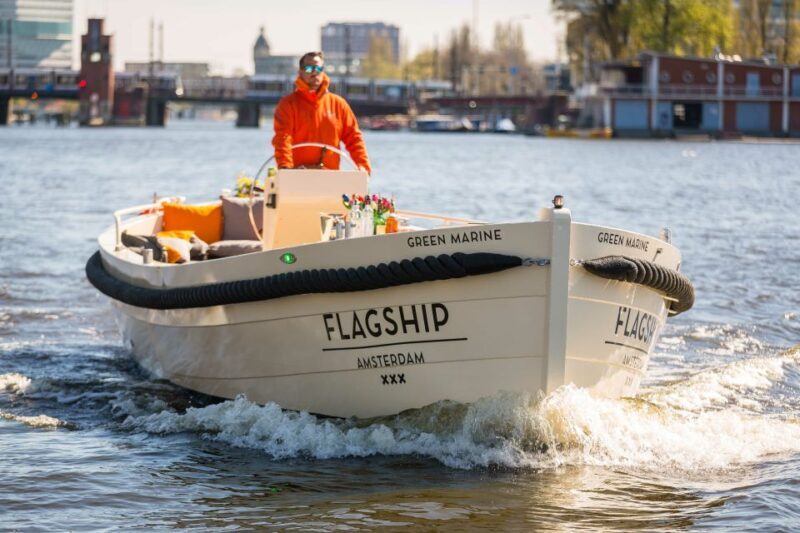 Amsterdam: Private Cruise with Drinks & Pizza or Burger - FAQ