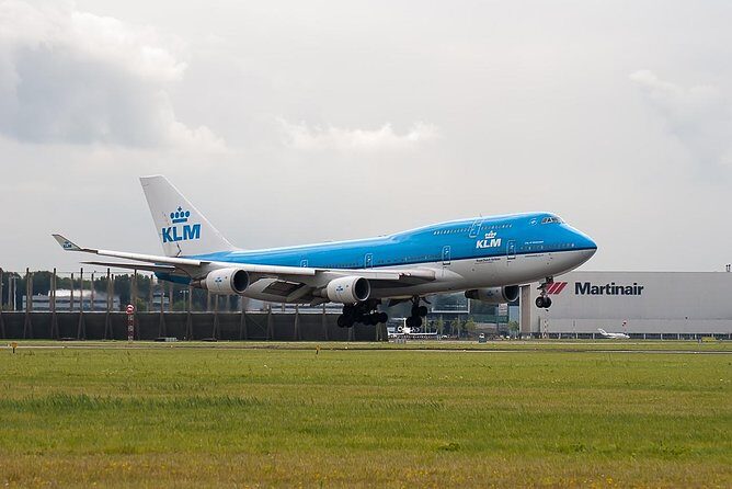 Amsterdam Private Departure Transfer to AMS Schiphol Airport - A Practical Look at the Experience