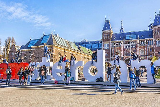 Amsterdam Private Local Transfer - A balanced perspective: considering the cost