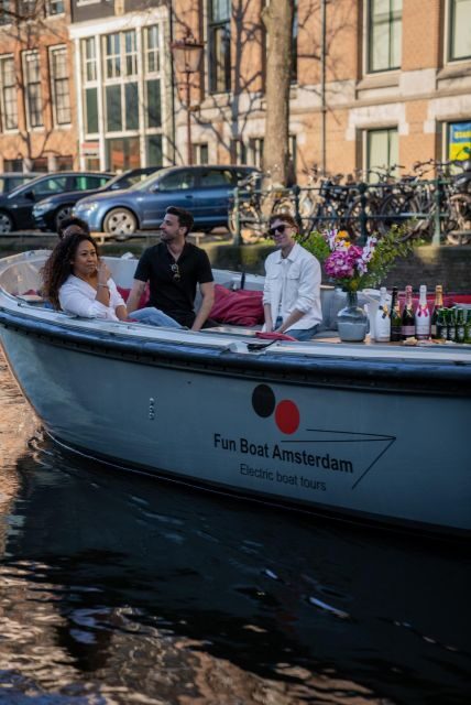 Amsterdam: Private Luxury Cruise with BBQ and Drinks - Key Points