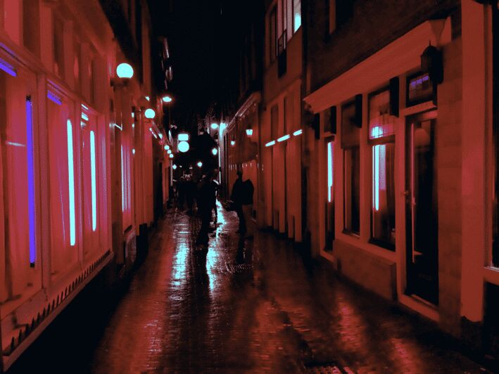 Amsterdam: Private Red Light District Tour in Spanish - What This Tour Means for You