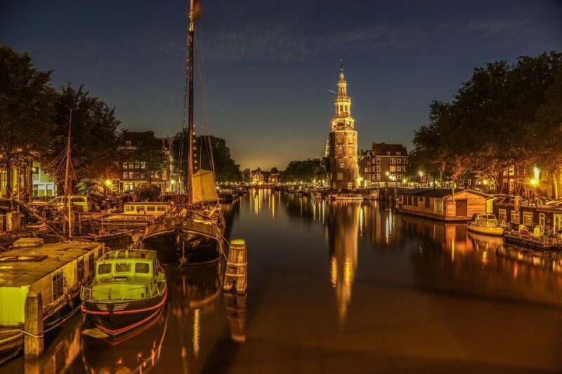 Amsterdam: Private Romantic Evening Boat Tour with Prosecco - Key Points