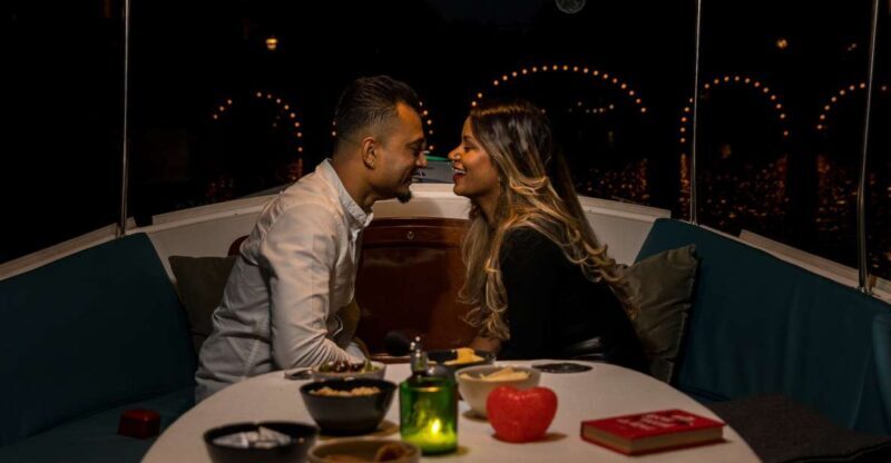 Amsterdam: Private Romantic Evening Boat Tour with Prosecco - In-Depth Breakdown of the Itinerary