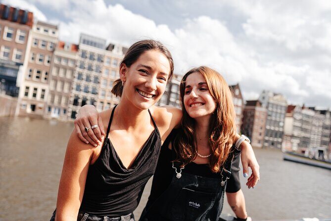 Amsterdam Professional Photoshoot at the Canals - Key Points