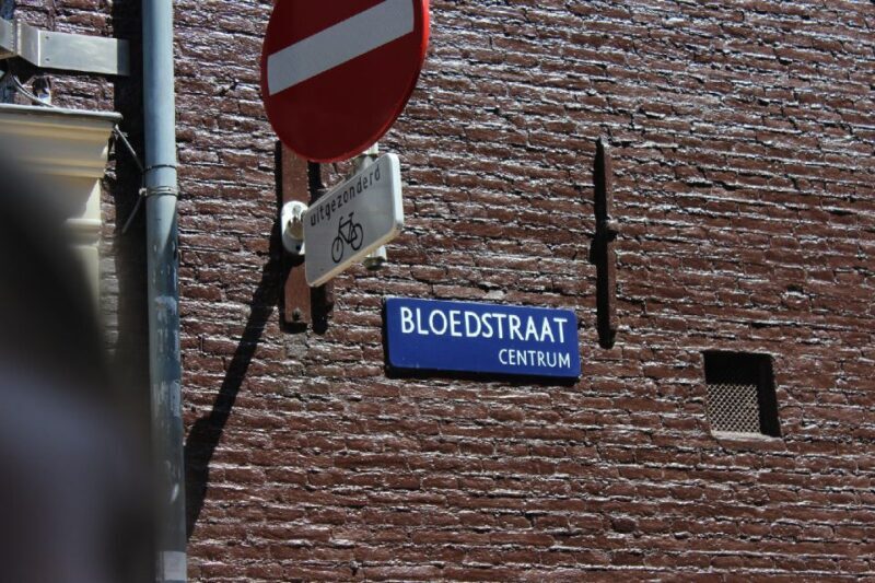 Amsterdam: Red Light District 1-hour Smartphone Audio Tour - Who Should Consider This Tour?