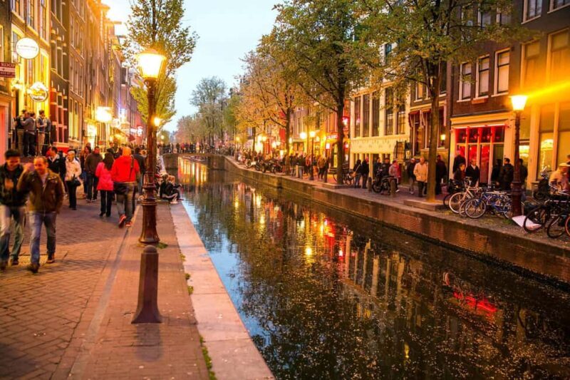 Amsterdam: Red Light District Tour in English or German - Final Words