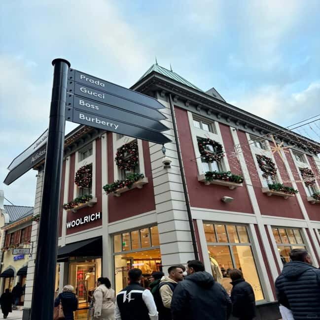 Amsterdam: Roermond Shopping and Utrecht Day Trip - Exploring Utrecht: A City of Historic Charm and Modern Life