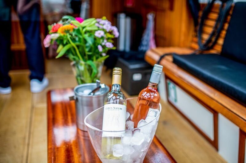 Amsterdam: Small-Group Canal Cruise incl. Drinks and Snacks - An In-Depth Review of the Small-Group Canal Cruise