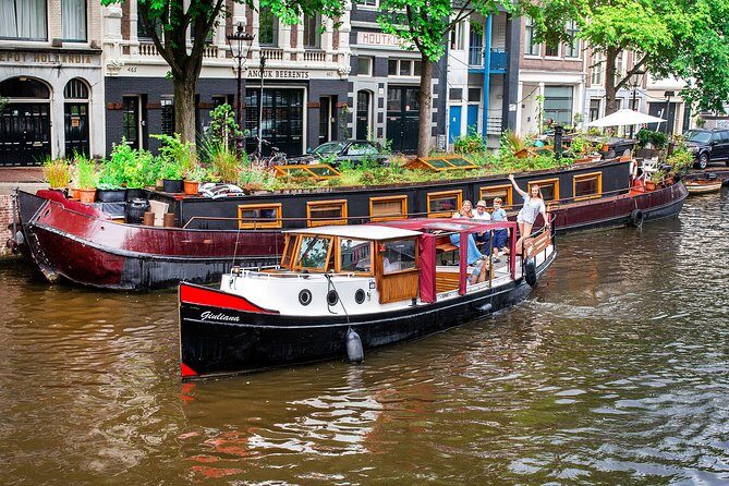 Amsterdam Small-Group Canal Cruise With Dutch Snacks and Drink - Final Thoughts