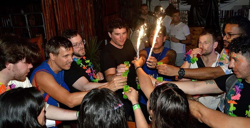Amsterdam: Social Pubcrawl, Games and get to know eachother - Final Thoughts