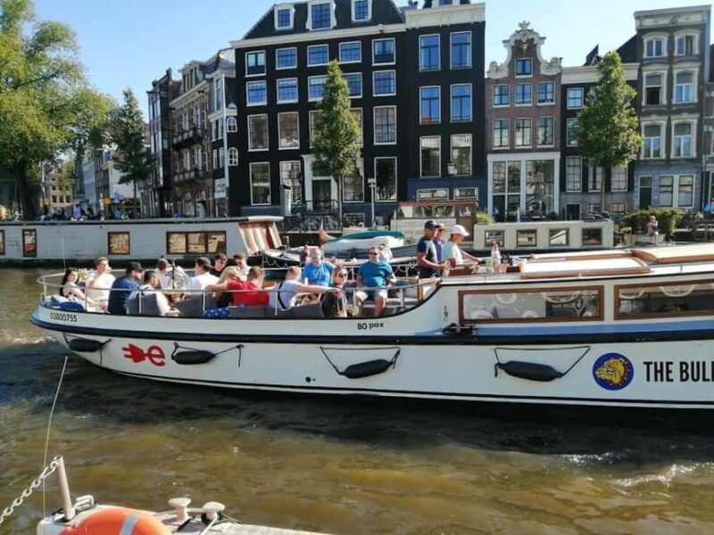 Amsterdam: The Bulldog Boat With 2 Drinks (420 Friendly) - Who Should Consider This Tour?