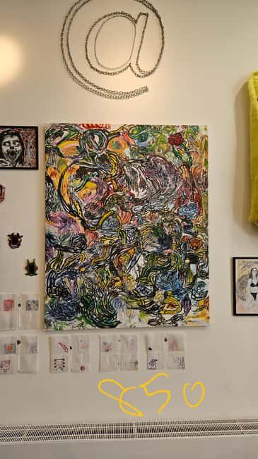 Amsterdam: Thrift Shopping Tour with Interior Designer - The Experience in Detail