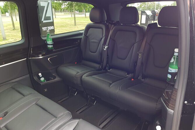 Amsterdam to Schiphol Airport Transfer Comfort & service. - An In-Depth Look at the Amsterdam to Schiphol Transfer